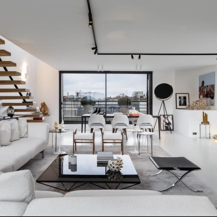 Consultez nous pour dcouvrir la gamme de nos rails modulables de chez DELTALIGHT