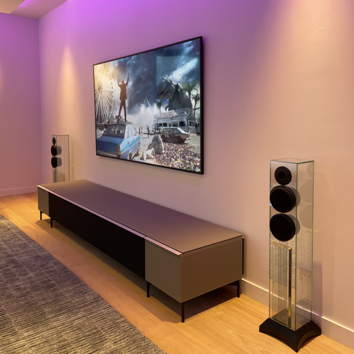 Consultez nous pour dcouvrir la gamme d'enceintes de chez WATERFALL