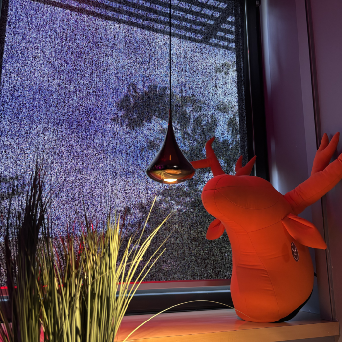 Consultez nous pour d�couvrir la gamme de nos suspensions de chez INTRA LIGHTING
